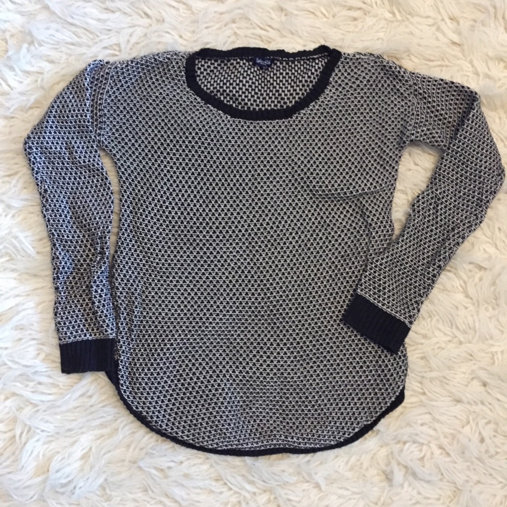 Splendid sweater
